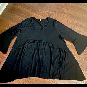 Black Bell Sleeve Tunic 3XL